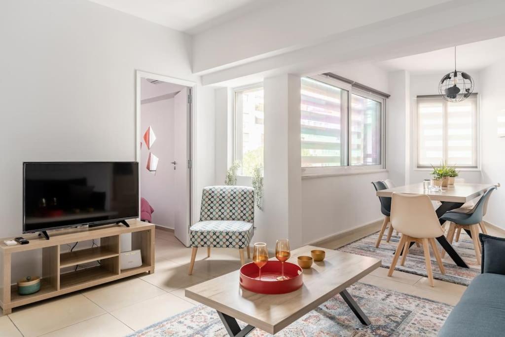 Brand New Bright Modern 6Bdr Apt-1Min To Acropolis Athens Luaran gambar